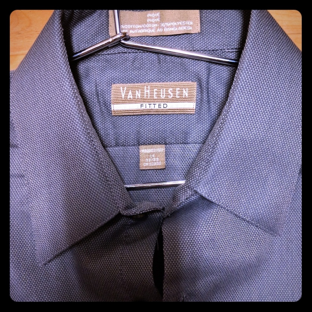 Van Heusen Fitted Gray Dress Shirt